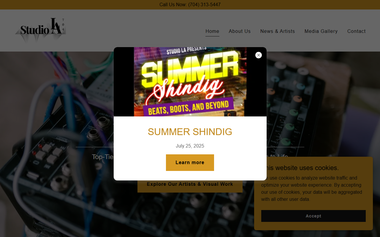 704studiola.com screenshot